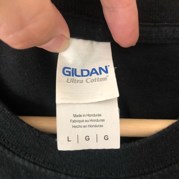 ❌SOLD❌Marie Laveau’s House of Voodoo Graphic Tee - Picture 4 of 4